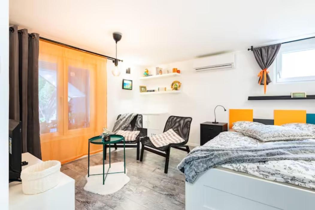 New Studio Apartment Emmy With Free Street Parking Zagreb Exterior photo
