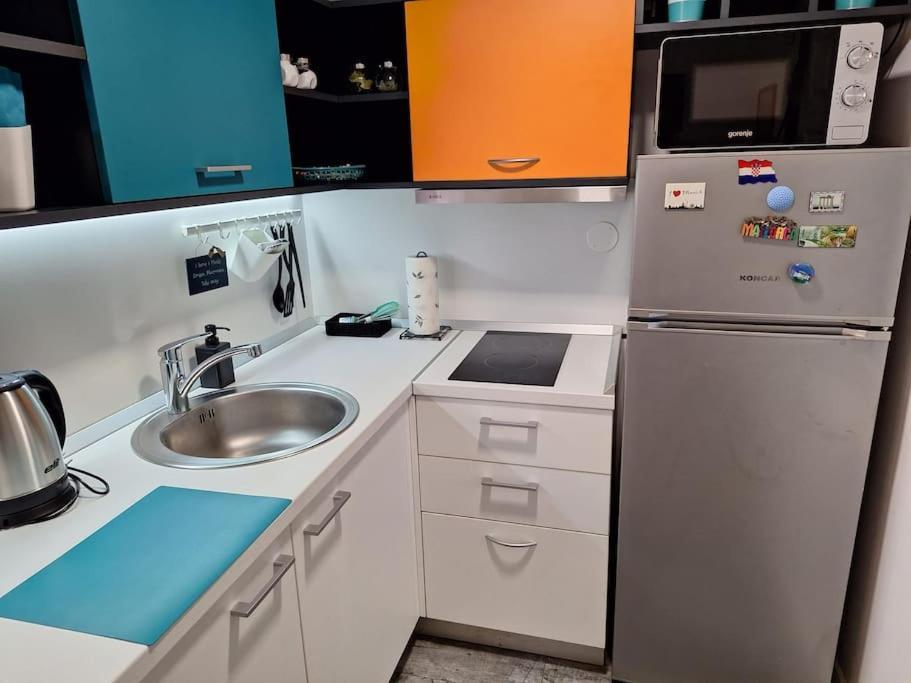 New Studio Apartment Emmy With Free Street Parking Zagreb Exterior photo
